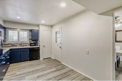 9205 W Raintree Drive, Sun City, AZ 85351 - Photo 11