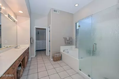 6912 E Mighty Saguaro Way, Scottsdale, AZ 85266 - Photo 17