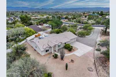 650 Falcon Drive, Wickenburg, AZ 85390 - Photo 31