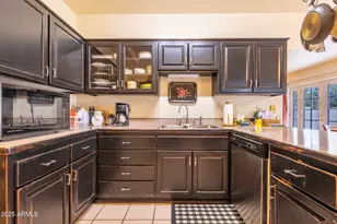 650 Falcon Dr, Wickenburg, AZ 85390 - Photo 7