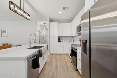 2604 N 27th Street #1, Phoenix, AZ 85008 - Photo 11