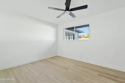 1302 W Golden Lane, Phoenix, AZ 85021 - Photo 19