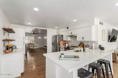 3633 E Sweetwater Avenue, Phoenix, AZ 85032 - Photo 5