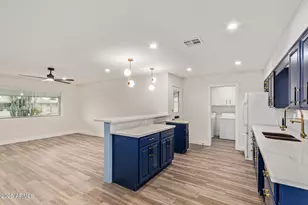 10502 W Meade Dr, Sun City, AZ 85351 - Photo 9