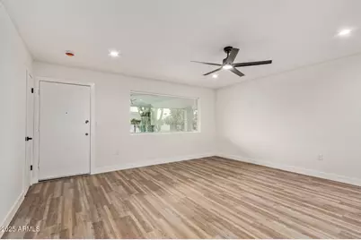 10502 W Meade Drive, Sun City, AZ 85351 - Photo 5