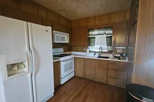 8260 E Dutchman Dr, Mesa, AZ 85208 - Photo 9