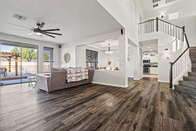 13332 W Stella Lane, Litchfield Park, AZ 85340 - Photo 9