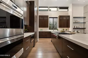 5935 N Echo Canyon Ln, Phoenix, AZ 85018 - Photo 7