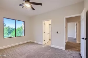 1669 E Hearne Way, Gilbert, AZ 85234 - Photo 17