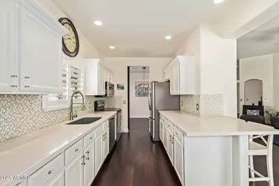 19606 N 23rd Way, Phoenix, AZ 85024 - Photo 11