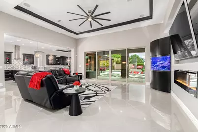 6017 S Marin Court, Gilbert, AZ 85298 - Photo 13