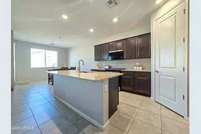 24552 W Hilton Avenue, Buckeye, AZ 85326 - Photo 29