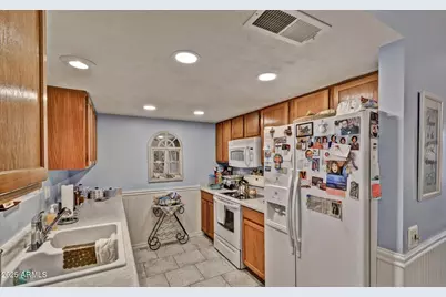 21643 N 124th Way, Sun City West, AZ 85375 - Photo 9