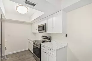 6480 N 82nd St, Scottsdale, AZ 85250 - Photo 3