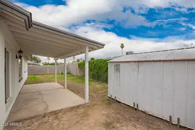 6428 W Sunnyslope Lane, Glendale, AZ 85302 - Photo 27