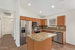 42346 W Sunland Dr, Maricopa, AZ 85138 - Photo 15