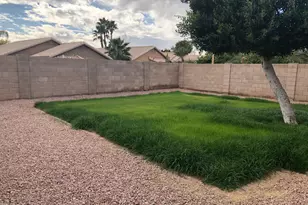 735 E Baylor Ln, Chandler, AZ 85225 - Photo 13