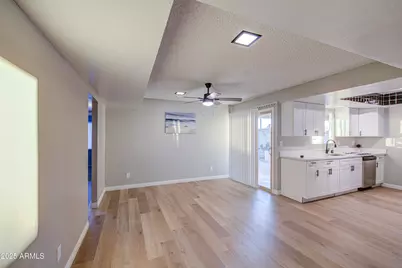 4733 W Hayward Avenue, Glendale, AZ 85301 - Photo 7