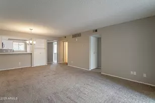 11026 N 28th Dr, Phoenix, AZ 85029 - Photo 17