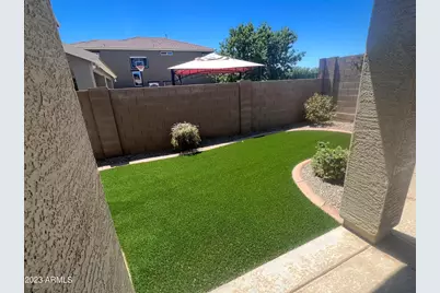 11740 N 148th Avenue, Surprise, AZ 85379 - Photo 3