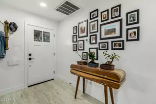 2246 N Laurel Ave, Phoenix, AZ 85007 - Photo 11