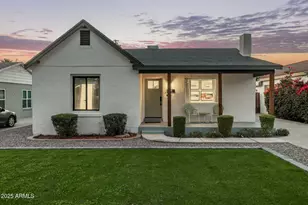 2246 N Laurel Ave, Phoenix, AZ 85007 - Photo 1