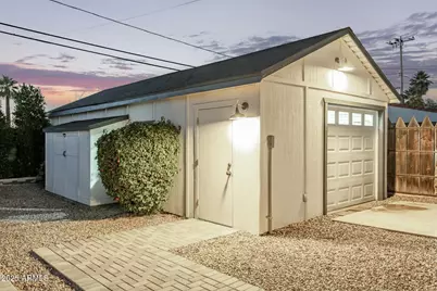 2246 N Laurel Avenue, Phoenix, AZ 85007 - Photo 39