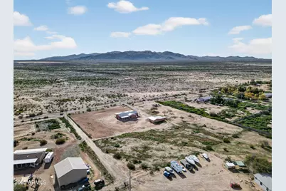 19624 W Pinnacle Peak Road, Surprise, AZ 85387 - Photo 17