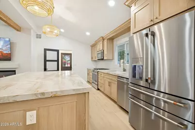 1216 W Rovey Avenue, Phoenix, AZ 85013 - Photo 9