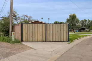 1216 W Rovey Ave, Phoenix, AZ 85013 - Photo 43