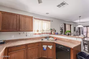 22613 W Desert Bloom St, Buckeye, AZ 85326 - Photo 11