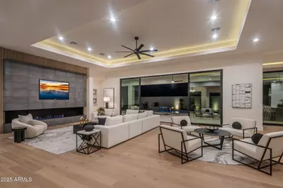 3374 E Aquarius Court, Chandler, AZ 85249 - Photo 9