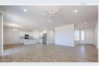 20285 W Wolf Street, Litchfield Park, AZ 85340 - Photo 7