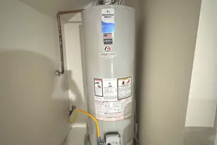 11822 N 76th Dr, Peoria, AZ 85345 - Photo 17