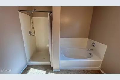 2014 N 77th Glen, Phoenix, AZ 85035 - Photo 19