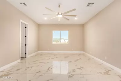 26615 N 235th Avenue, Wittmann, AZ 85361 - Photo 13