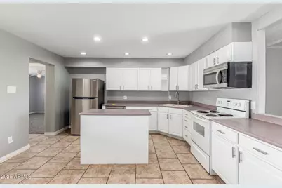 1298 E Barcelona Avenue, Casa Grande, AZ 85122 - Photo 11