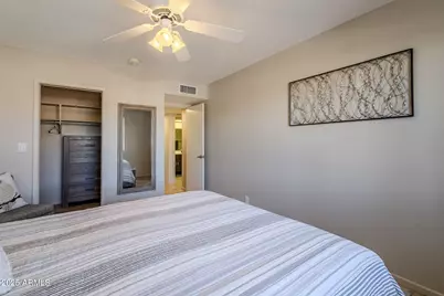 7813 E Nopal Avenue, Mesa, AZ 85209 - Photo 15