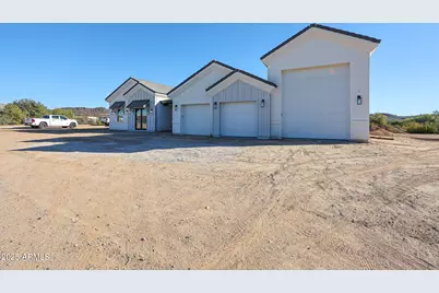 17735 W Dale Lane, Surprise, AZ 85387 - Photo 3
