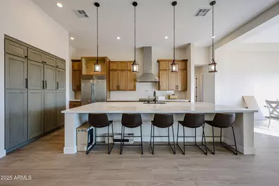 17735 W Dale Lane, Surprise, AZ 85387 - Photo 5