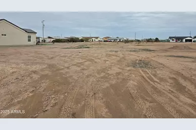 3715 N San Carlos Drive #13, Eloy, AZ 85131 - Photo 1