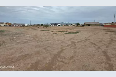 3715 N San Carlos Drive #13, Eloy, AZ 85131 - Photo 3