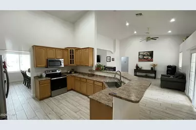 19728 W Palm Lane, Buckeye, AZ 85396 - Photo 21