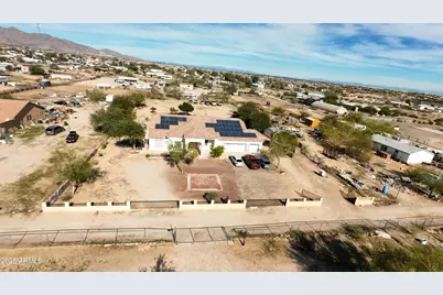 19728 W Palm Lane, Buckeye, AZ 85396 - Photo 7