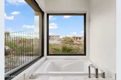 15730 E Eagle Crest Road, Fountain Hills, AZ 85268 - Photo 35