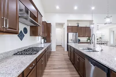 13770 W Blossom Way, Litchfield Park, AZ 85340 - Photo 15