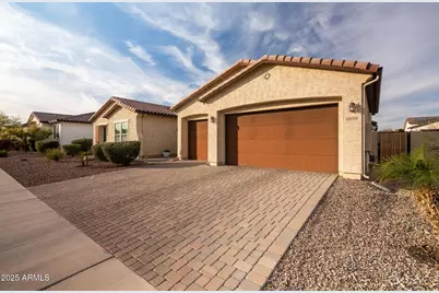 13770 W Blossom Way, Litchfield Park, AZ 85340 - Photo 7