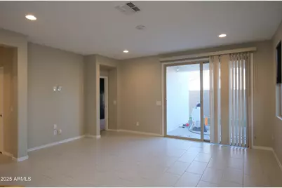 2838 E Fraktur Road, Phoenix, AZ 85040 - Photo 11