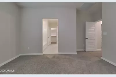 1349 N Parkcrest Circle, Mesa, AZ 85205 - Photo 5