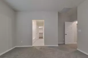 1349 N Parkcrest Cir, Mesa, AZ 85205 - Photo 5